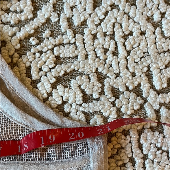 Spense Beige Sleeveless Blouse - Picture 5 of 5